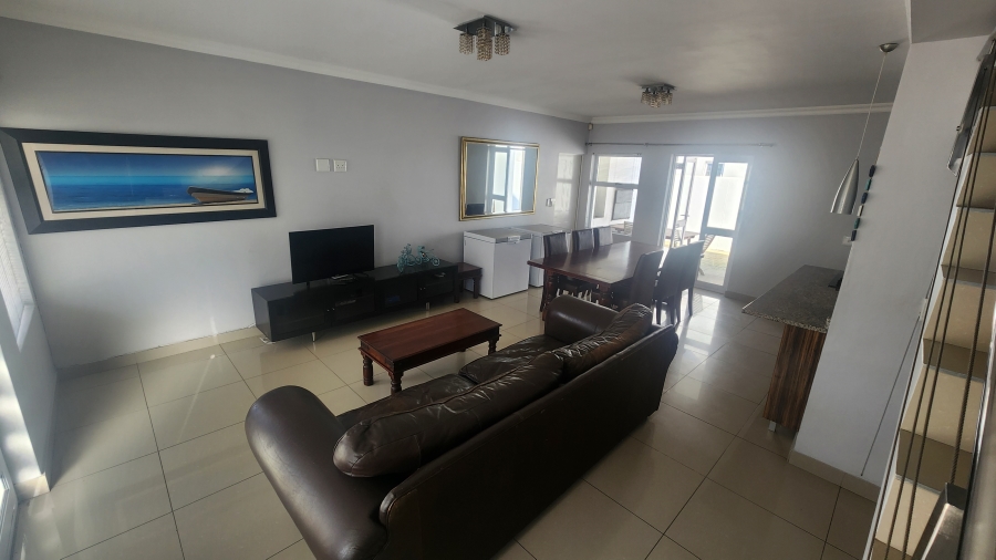 4 Bedroom Property for Sale in Westcliff Western Cape